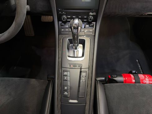 Used 2019 Porsche 911 GT3 RS RWD image 19