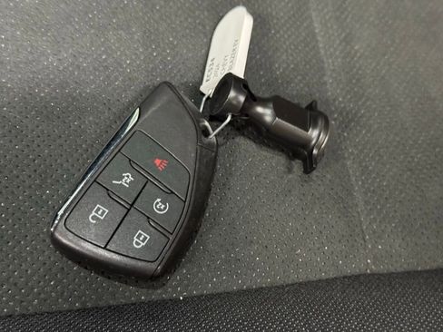 Used 2024 Chevrolet Blazer EV RS image 33