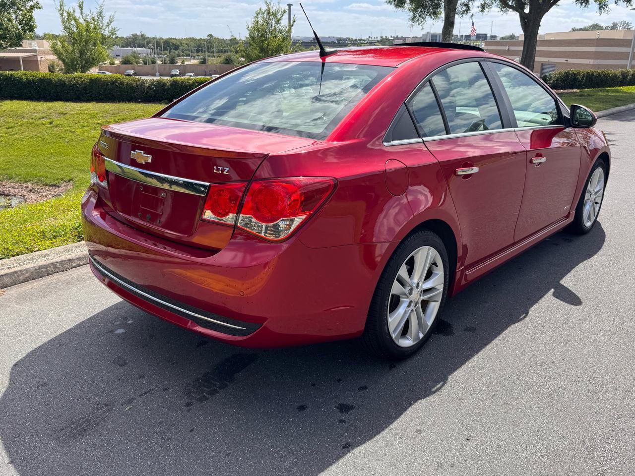 Used 2011 Chevrolet Cruze LTZ w/ RS Package FWD image 39