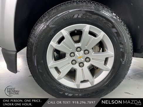 Used 2016 Chevrolet Colorado LT w/ Luxury Package, Chrome image 11