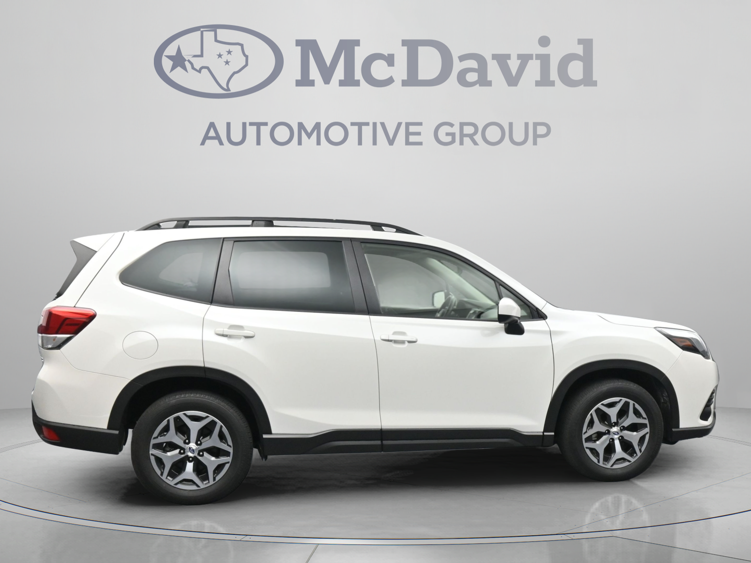 Used 2023 Subaru Forester Premium AWD/4WD image 9