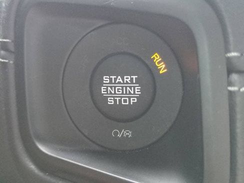 Used 2025 Jeep Wrangler Unlimited Rubicon 4xe AWD/4WD image 28