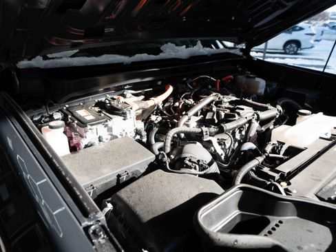 Used 2024 Toyota Tacoma TRD Sport image 31