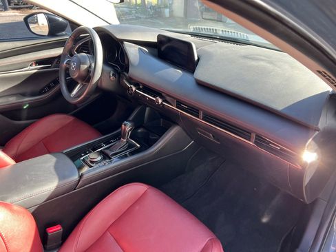 Used 2024 MAZDA MAZDA3 s image 16