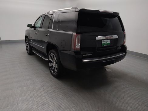 Used 2016 GMC Yukon Denali AWD/4WD image 6