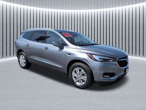 Certified 2021 Buick Enclave Essence FWD image 2