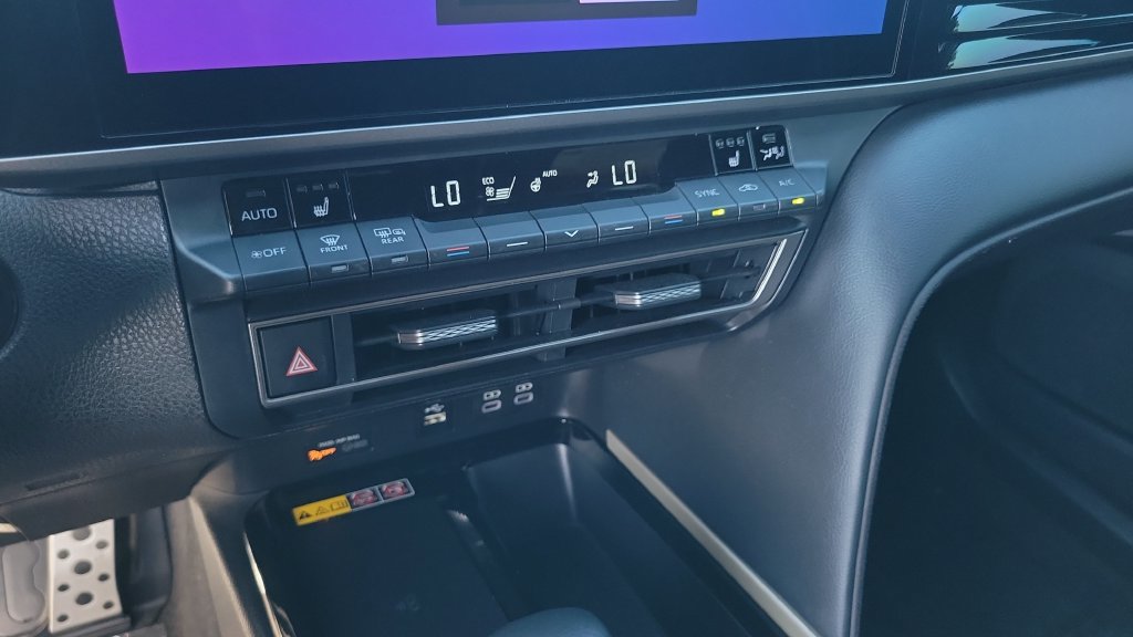 Certified 2025 Toyota Camry XSE FWD image 14