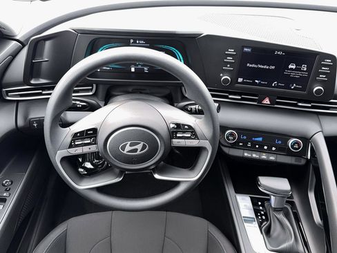 New 2026 Hyundai Elantra Blue image 17