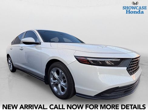 Used 2023 Honda Accord LX image 2