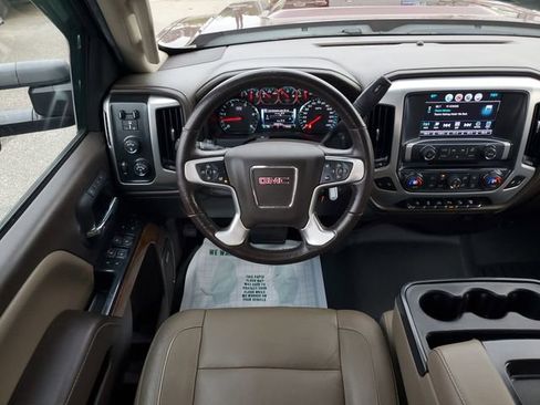 Used 2017 GMC Sierra 2500 SLT w/ Duramax Plus Package AWD/4WD image 20
