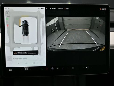 Used 2023 Tesla Model 3 Standard Range image 22