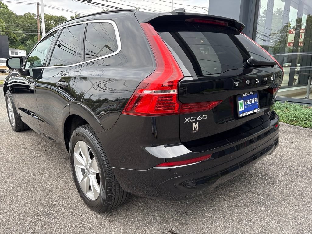 Used 2022 Volvo XC60 B5 Momentum AWD/4WD image 9
