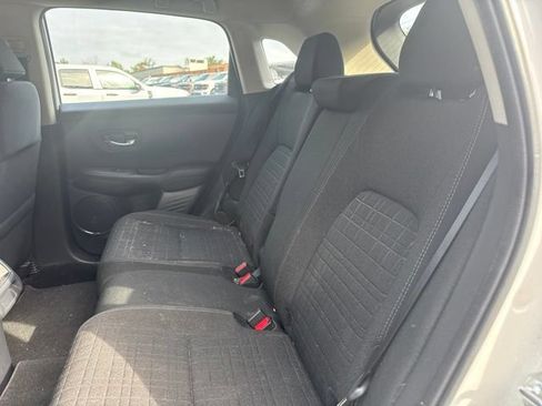 Used 2025 Honda HR-V LX image 10