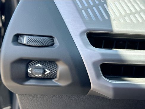 New 2026 BMW 228i xDrive w/ Technology Package AWD/4WD image 34