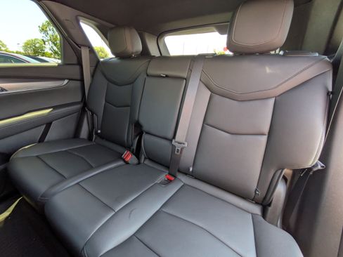 Used 2020 Cadillac XT5 Luxury FWD image 9