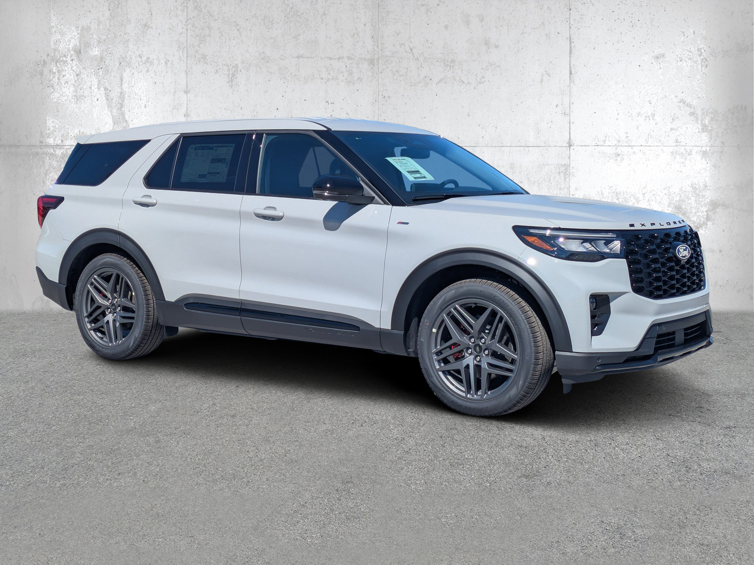 New 2027 Ford Explorer ST-Line w/ Premium Package RWD image 1