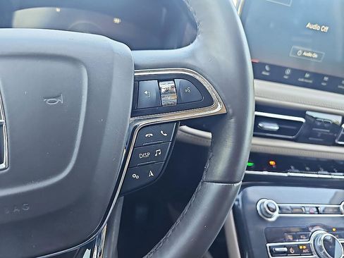 Used 2023 Lincoln Nautilus Reserve w/ Equipment Group 201A FWD image 23