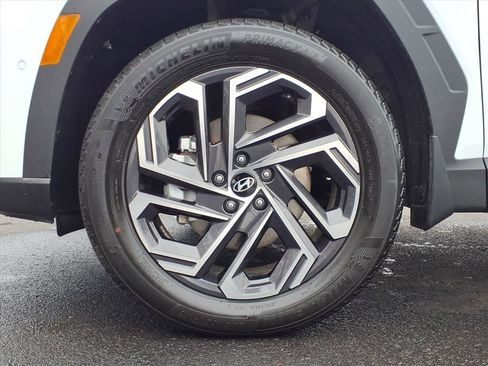 Certified 2026 Hyundai Tucson Limited image 9