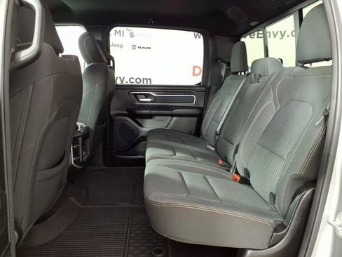Used 2023 RAM 1500 Big Horn AWD/4WD image 9