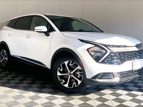 Used 2023 Kia Sportage EX FWD image 35