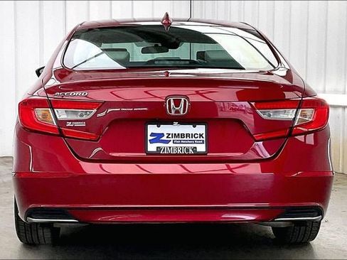 Used 2019 Honda Accord EX image 4