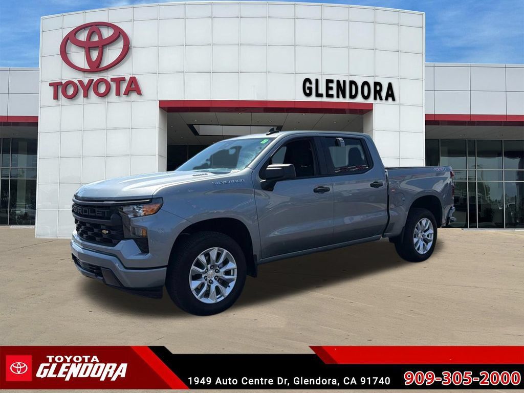 Used 2026 Chevrolet Silverado 1500 Custom AWD/4WD image 5
