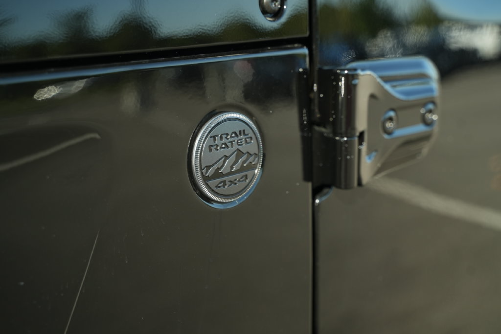 New 2026 Jeep Gladiator Sport AWD/4WD image 39