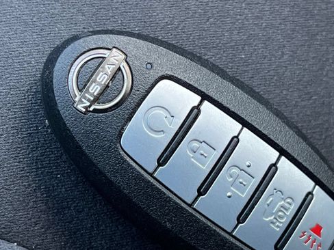 Used 2023 Nissan Altima 2.5 S FWD image 23