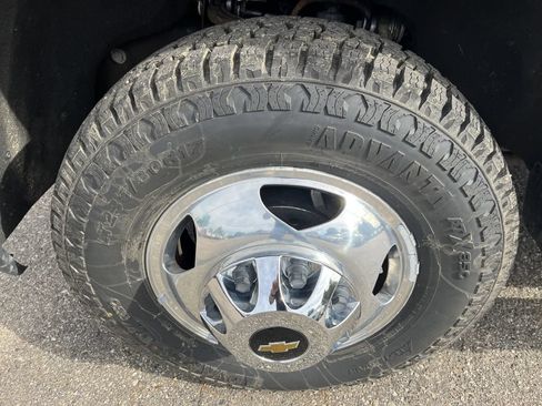 Used 2022 Chevrolet Silverado 3500 LTZ w/ LTZ Convenience Package AWD/4WD image 14