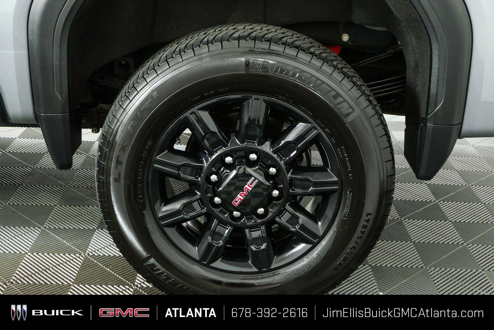 Used 2024 GMC Sierra 2500 AT4 w/ AT4 Premium Plus Package AWD/4WD image 37
