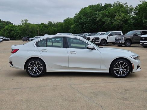 Used 2020 BMW 330i xDrive Sedan w/ Convenience Package AWD/4WD image 4