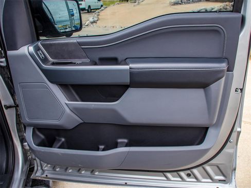 Used 2024 Ford F150 XLT image 19