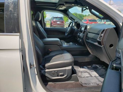 Used 2021 Ford Expedition Limited AWD/4WD image 18
