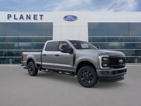 New 2026 Ford F250 XL w/ STX Appearance Package AWD/4WD image 9