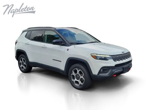 Used 2022 Jeep Compass Trailhawk w/ Trailhawk Elite Group AWD/4WD image 4