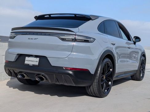 Used 2022 Porsche Cayenne Turbo GT AWD/4WD image 23