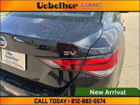 Used 2022 Nissan Sentra SV w/ Trunk Package image 8