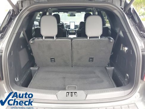 Used 2023 Ford Explorer ST w/ Equipment Group 401A AWD/4WD image 10
