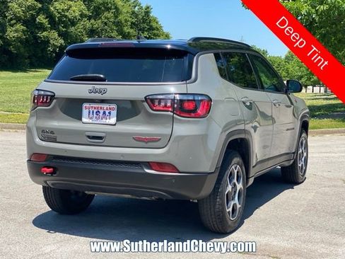 Used 2022 Jeep Compass Trailhawk AWD/4WD image 7