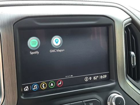 Used 2022 GMC Sierra 2500 Denali w/ Technology Package AWD/4WD image 32