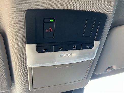 Certified 2023 Nissan Rogue SV image 20