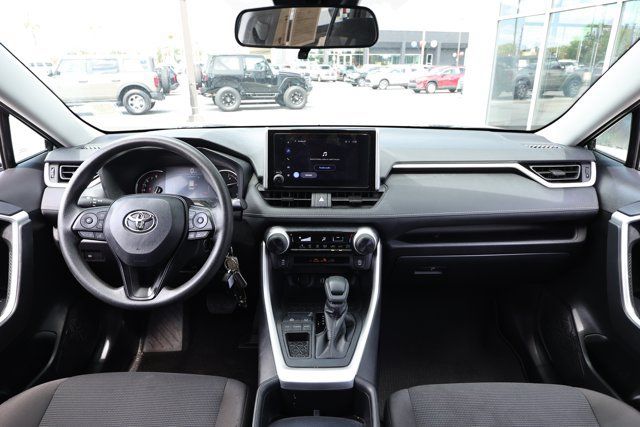 Used 2025 Toyota RAV4 LE FWD image 28