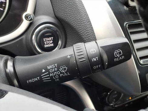 Used 2024 Mitsubishi Eclipse Cross SE image 27