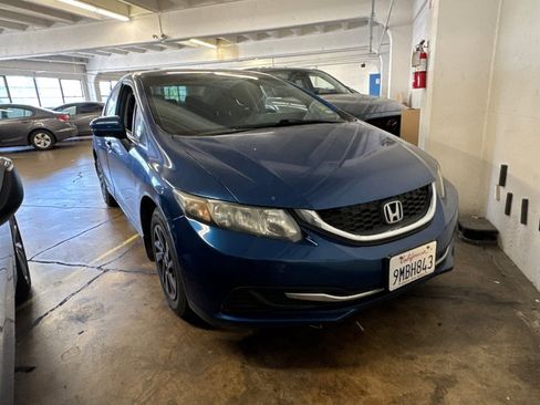 Used 2014 Honda Civic LX image 2