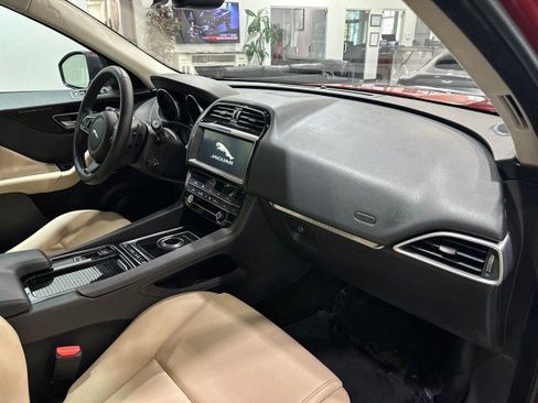 Used 2020 Jaguar F-PACE Premium AWD/4WD image 53
