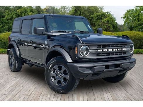 Certified 2025 Ford Bronco Big Bend image 3