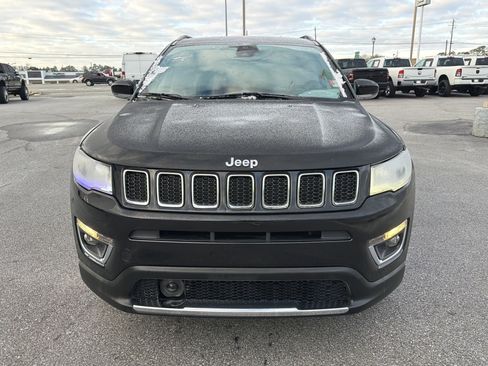 Used 2018 Jeep Compass Limited w/ Navigation Group image 3