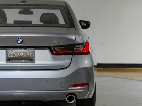 Used 2025 BMW 330i Sedan RWD image 51