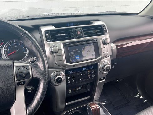 Used 2018 Toyota 4Runner Limited AWD/4WD image 7