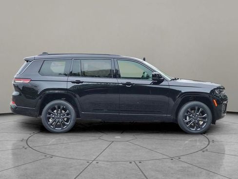 New 2026 Jeep Grand Cherokee L Limited AWD/4WD image 13
